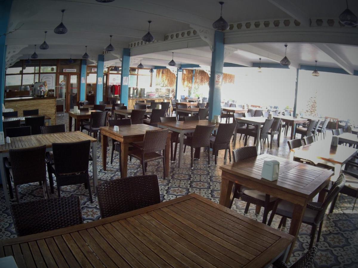 Готель Manuela Boutique 3*