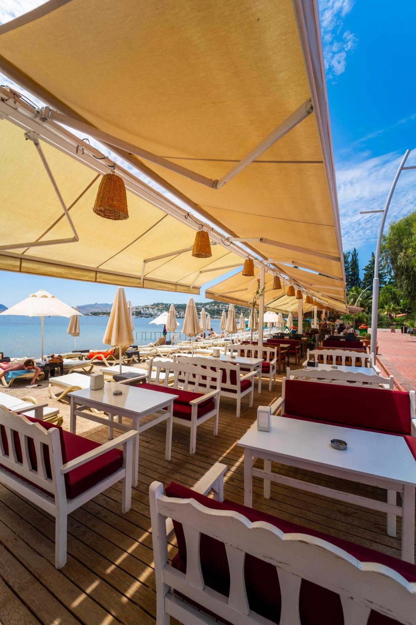 Manuela Boutique Готель 3*