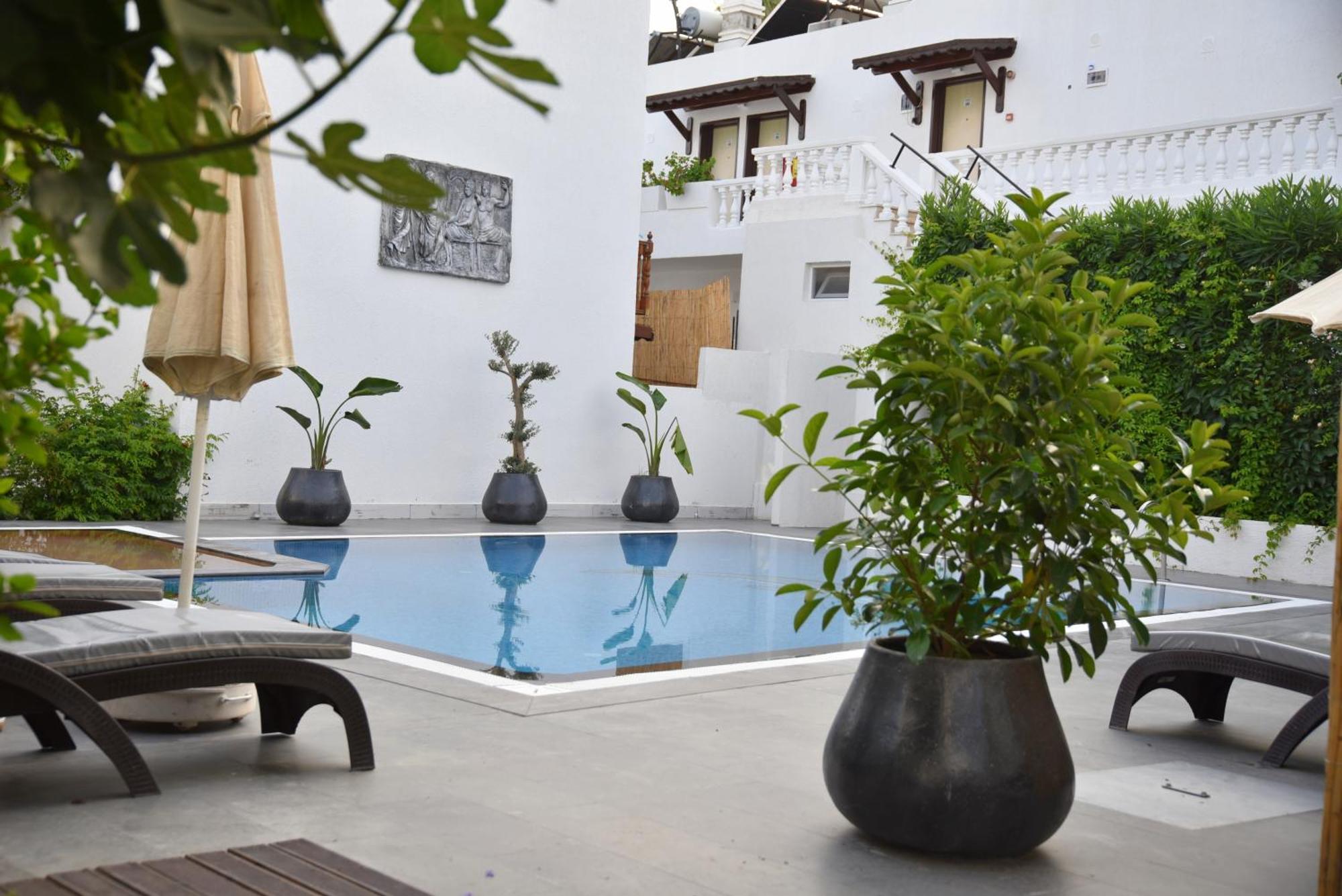 Manuela Boutique Otel